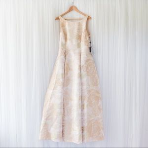 *NWT* bhldn gold floral dress